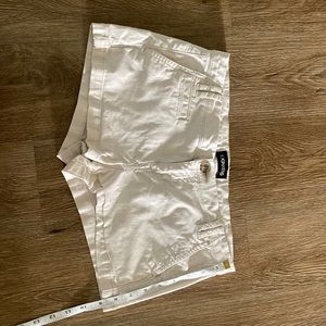 Express light-khaki shorts almost white